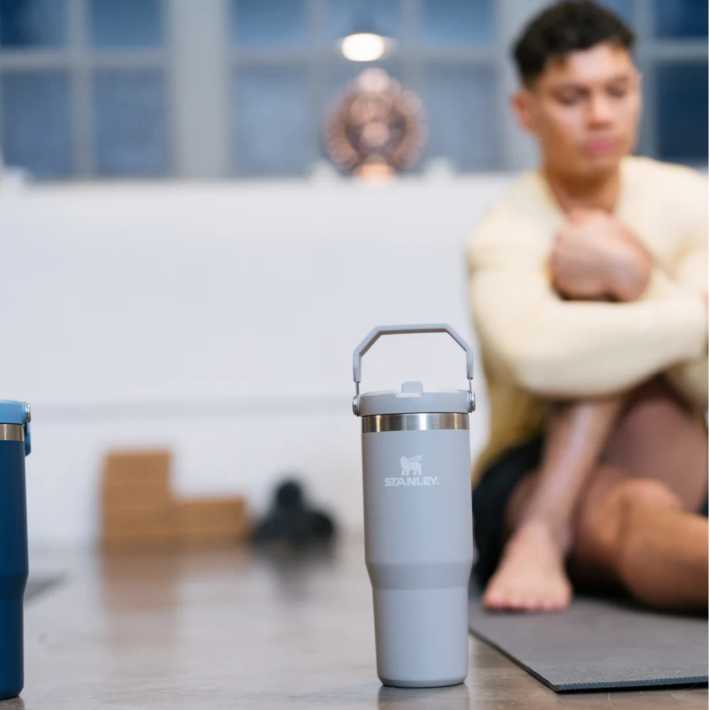 Fľaša STANLEY The IceFlow™ Flip Straw Tumbler 0.89l ash - Image 3