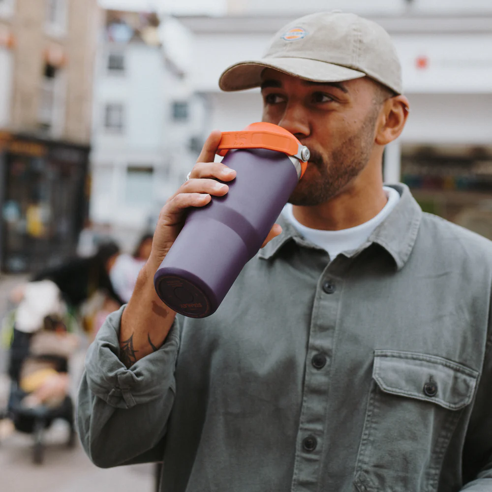 Fľaša STANLEY The IceFlow™ Flip Straw Tumbler 0.89l plum – Obrázok 3